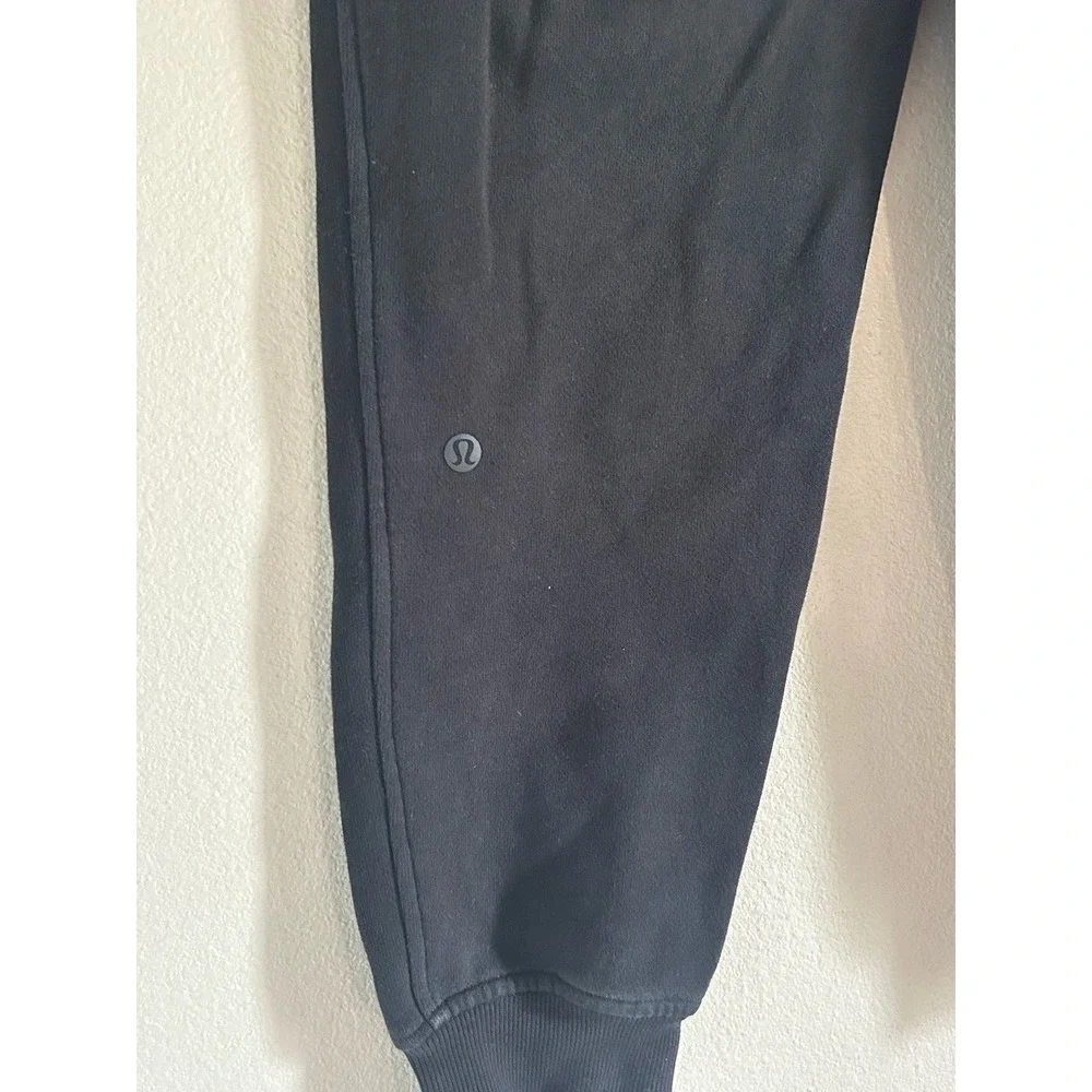 Lululemon Scuba High-Rise Jogger Black Cotton Fleece Sweatpants Size 0 W-27